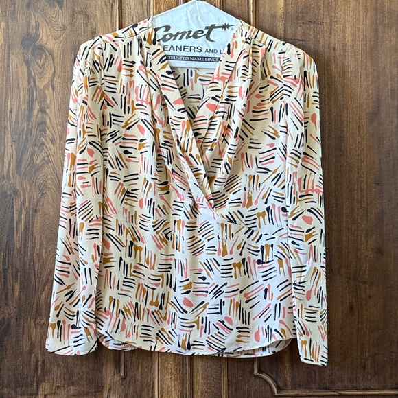 Multicolor Patterned Blouse - Picture 2 of 4
